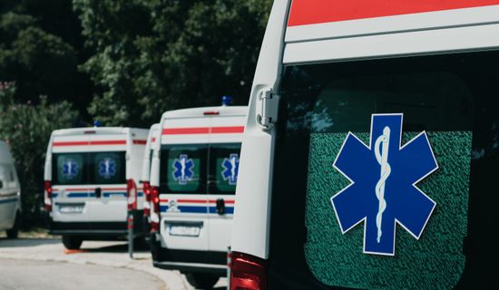 常宁救护车转运病人过路高速收费吗？